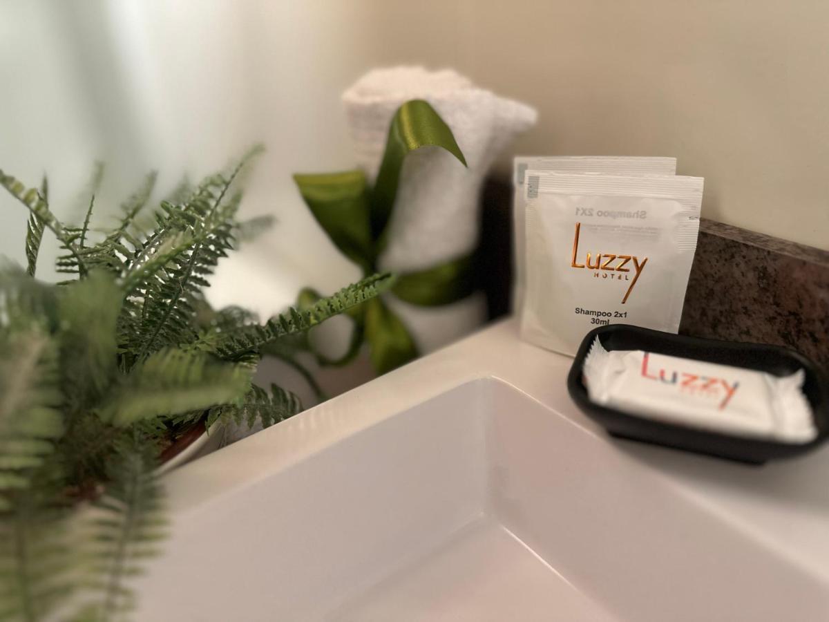 Luzzy Hotel Canela Luaran gambar