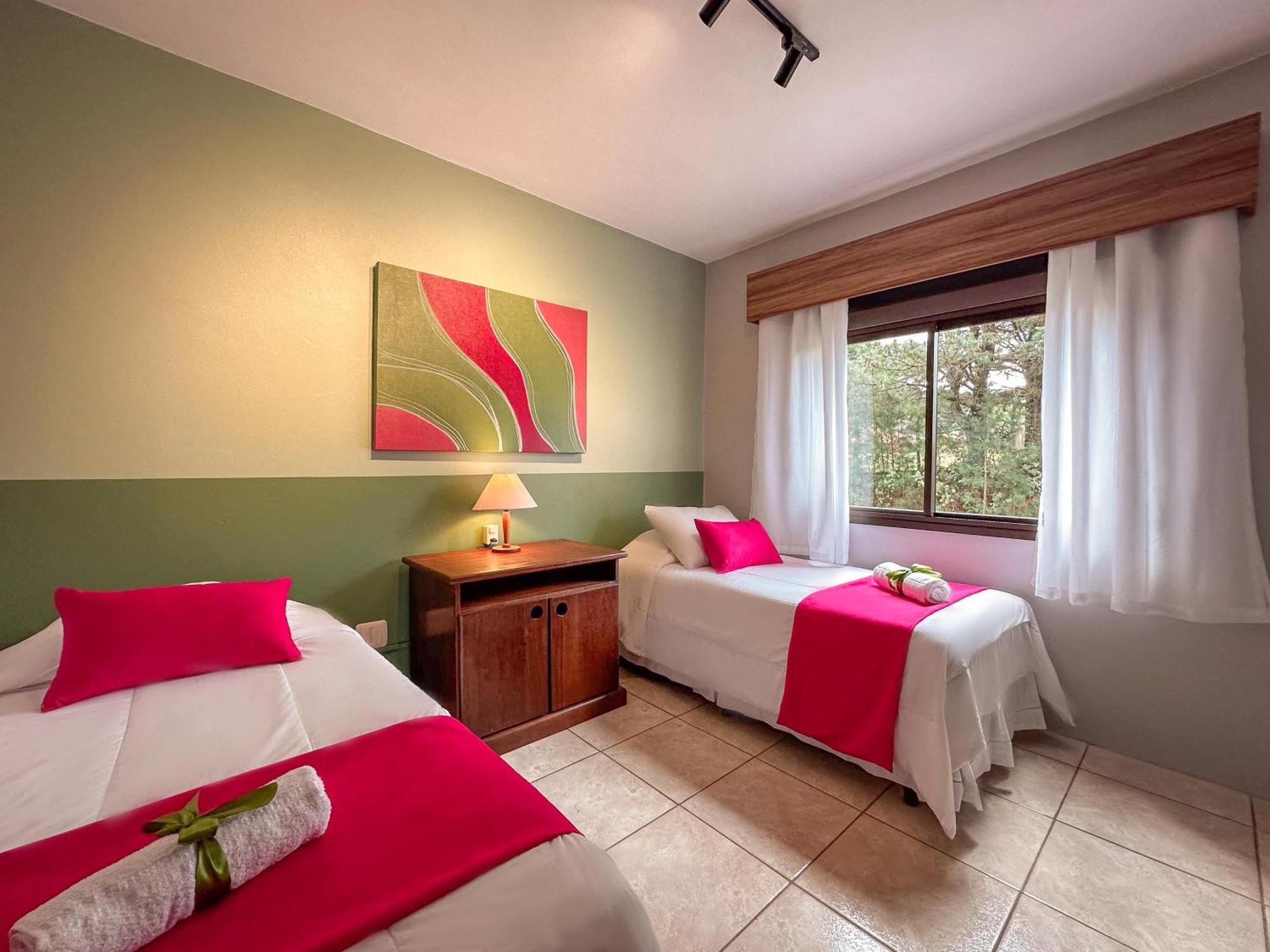 Luzzy Hotel Canela Luaran gambar